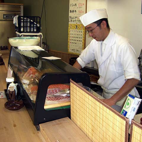 門司港レトロタウン〜寿司屋さん