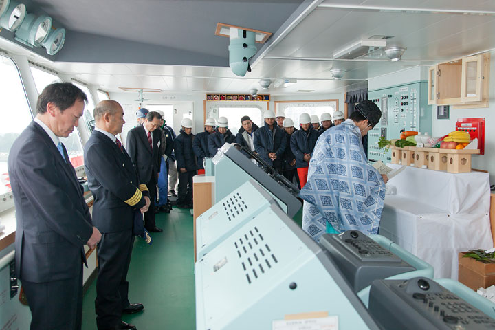 Religious Ceremony - m.v. Ibuki - Kyokuyo Shipyard