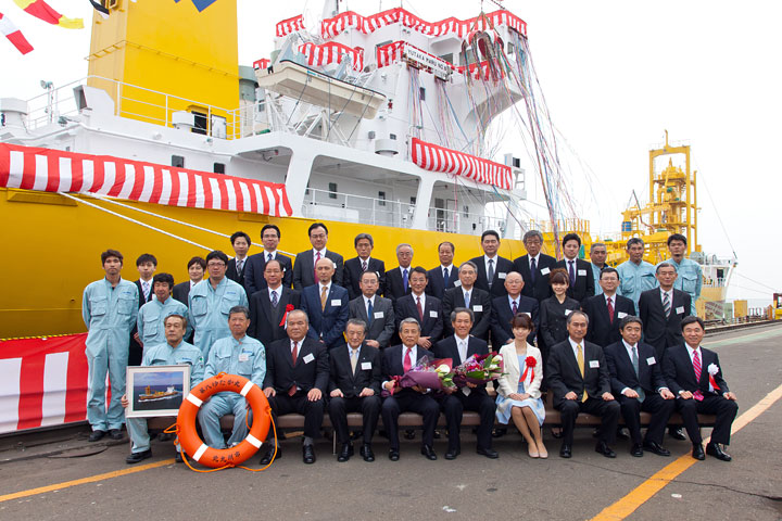 Guests, Owners, Crew and Staffs - and Yutaka Maru No.8