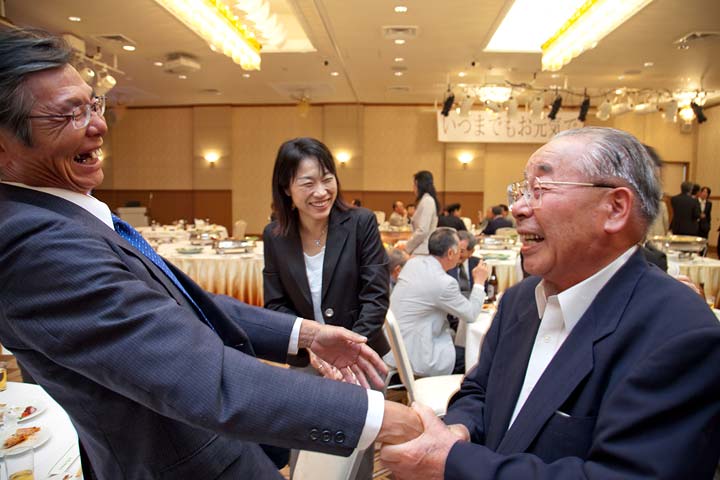 Surprise Party for Mr. Wakamatsu's 77th Birthday