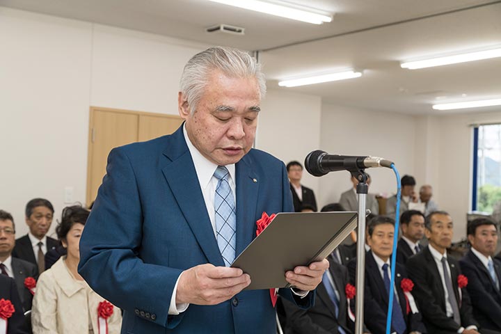 Kiyoyasu Maru - Naming by Mr. Mori, president of Shinnihon Kinkai Kisen K.K. - Kyokuyo Shipyard