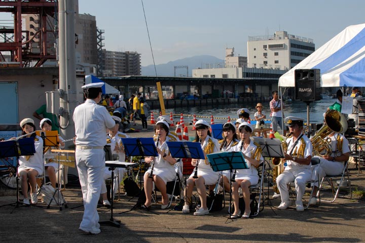 若い女性も〜旭洋BLUE STARS @ 下関カッターレース2017