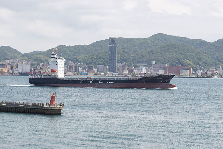 Container Carrier TVL FUJIAN Naming & Delivery - The Vessel on her first voyage