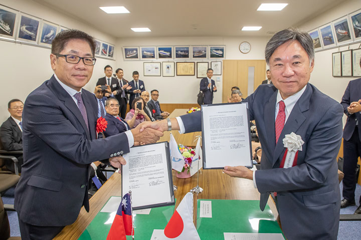 Container Carrier TS YOKOHAMA Naming & Delivery - Signing Ceremony